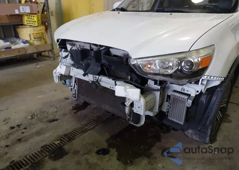 2017 Mitsubishi Outlander Sport 2.4 Sel из США, поврежденный, VIN JA4AR4AW0HZ049446